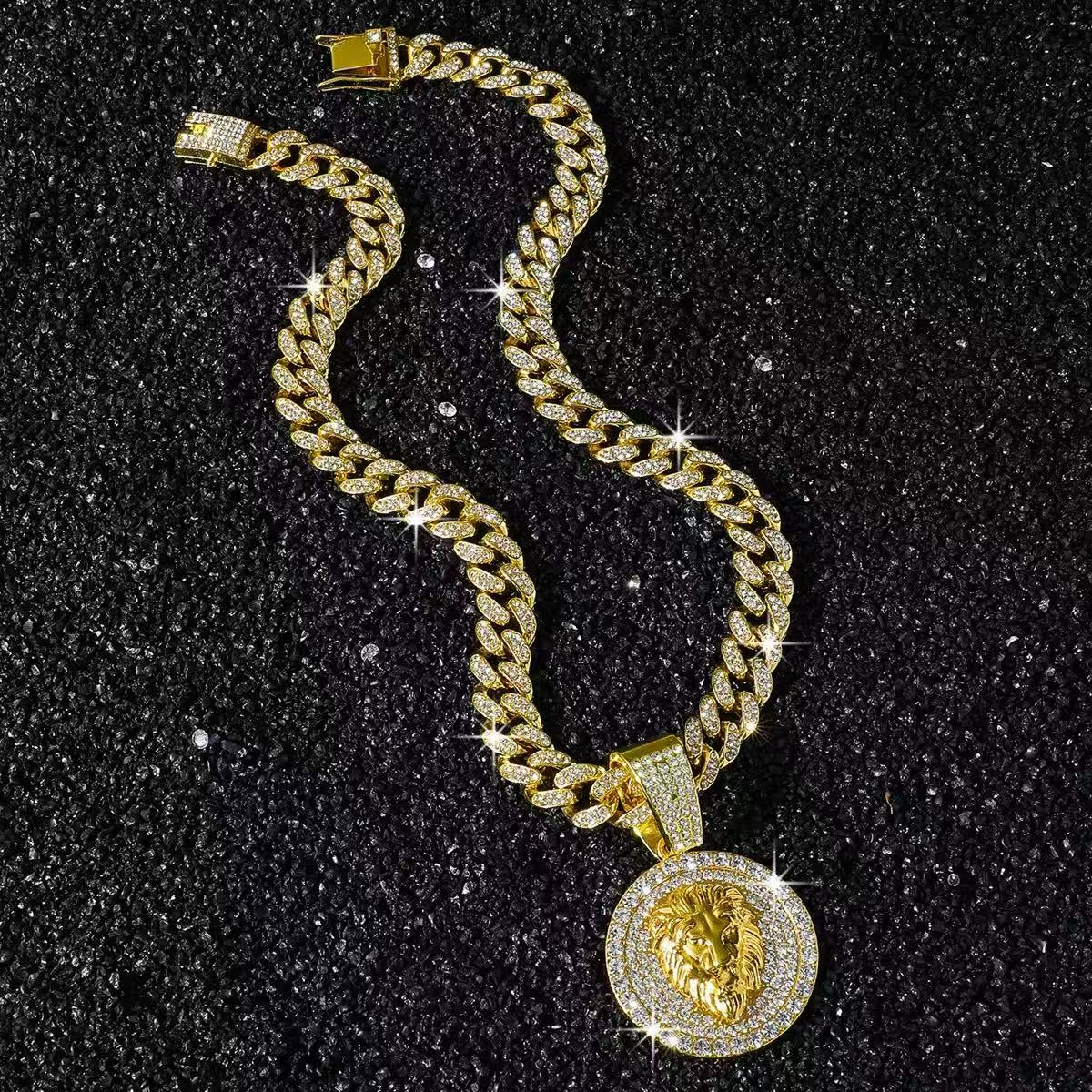 New European & American Hip‑hop Men’s Necklace, Full‑paved Diamond Cuban Link Chain, Unique Round Lion Head Animal Pendant