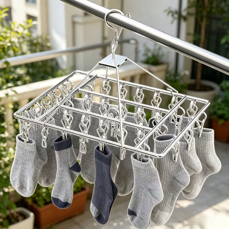 A windproof hanging laundry rack with clips—suitable for clothes, socks, and underwear; a space-saving, multifunctional drying rack for use in homes, bedrooms, and on balconies.